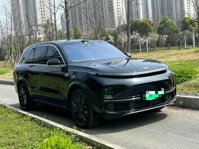 Li Auto Li L8 · 2026 год