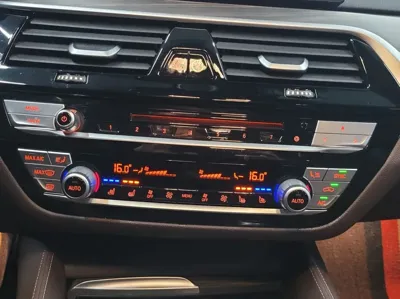 BMW 5-Series 2019, 71916 км, за 27190000 KRW - фото 17