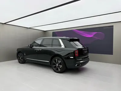 Rolls-Royce Cullinan 2020, 17000 км, за 4250000 CNY - фото 6
