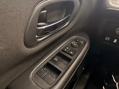 Honda Vezel 2021, 47000 км, за 89800 CNY - фото 12