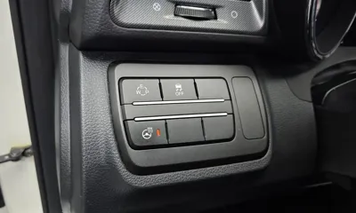 KG_Mobility_Ssangyong TIBOLI 2017, 91364 км, за 6900000 KRW - фото 13