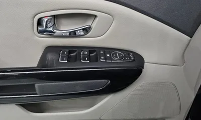 Kia Canival 2017, 177750 км, за 8300000 KRW - фото 29