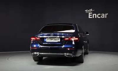 Mercedes-Benz E-Class 2023, 53408 км, за 53900000 KRW - фото 4
