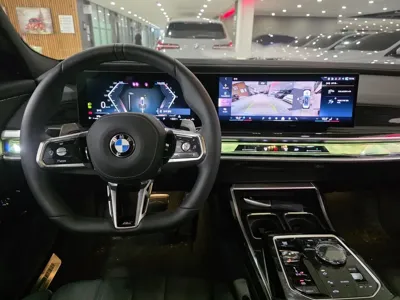 BMW 7-Series 2025, 10129 км, за 119000000 KRW - фото 7