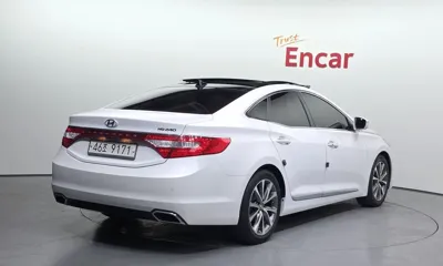Hyundai Grandeur 2015, 132060 км, за 7000000 KRW
