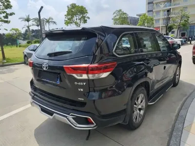 Toyota Highlander 2022, 52200 км, за 136800 CNY - фото 9