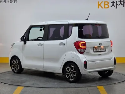 Kia Ray 2018, 91348 км, за 10500000 KRW