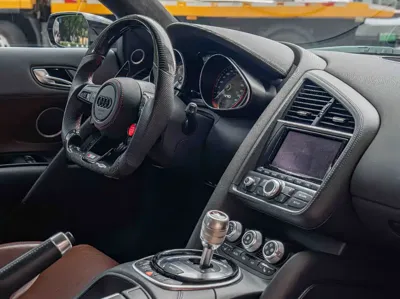 Audi R8 2015, 80000 км, за 498000 CNY - фото 17