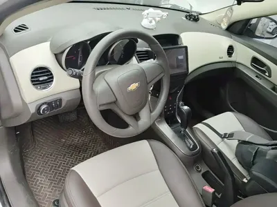 Chevrolet Cruze 2015, 87500 км, за 17400 CNY - фото 10