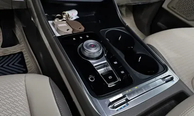Kia Canival 2025, 14320 км, за 42900000 KRW - фото 9