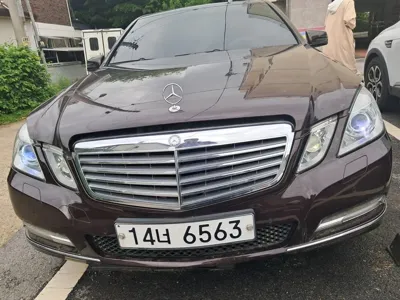 Mercedes-Benz E-Class · 2011 год
