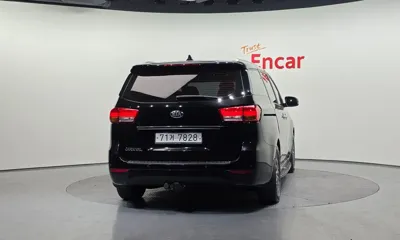 Kia Canival 2016, 84516 км, за 12500000 KRW