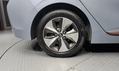 Hyundai Ioniq 2018, 169000 км, за 8790000 KRW - фото 5