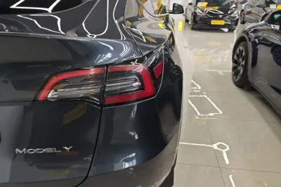 Tesla Model Y 2024, 57800 км, за 199133.12 CNY - фото 9