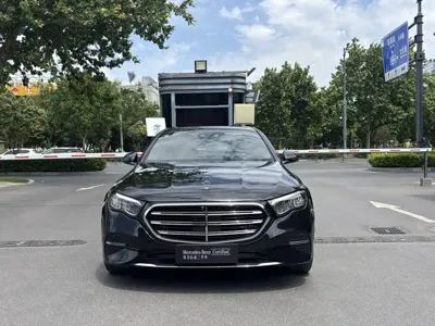 Mercedes-Benz E-Class New Energy 2024, 27000 км, за 309800 CNY
