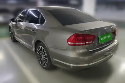 Volkswagen Passat 2014, 96600 км, за 43345.85 CNY