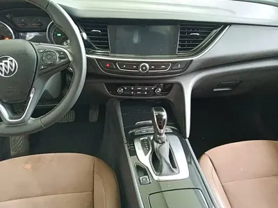 Buick Regal 2019, 80600 км, за 51300 CNY - фото 13