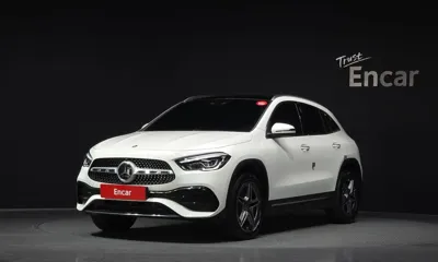 Mercedes-Benz GLA-Class · 2022 год