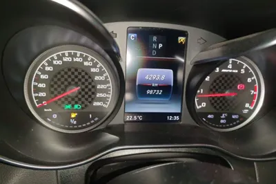 Mercedes-Benz GLC Coupe AMG 2017, 98700 км, за 141900.81 CNY - фото 12