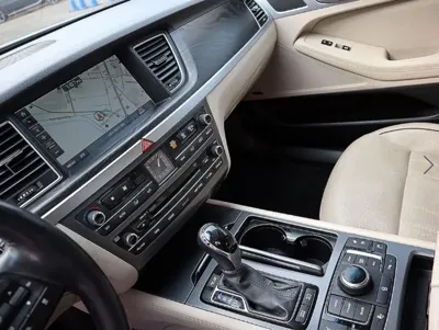 Hyundai Genesis 2016, 228397 км, за 8980000 KRW - фото 10