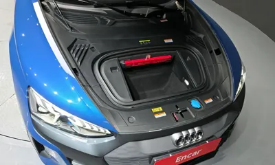Audi e-tron GT 2022, 37562 км, за 75500000 KRW - фото 6