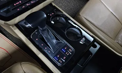 Kia Canival 2017, 141095 км, за 14900000 KRW - фото 9