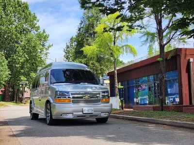 Chevrolet Express Van 2017, 51717 км, за 25990000 KRW - фото 7