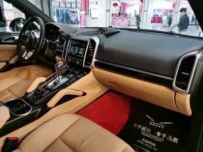 Porsche Cayenne 2015, 90000 км, за 178000 CNY - фото 16