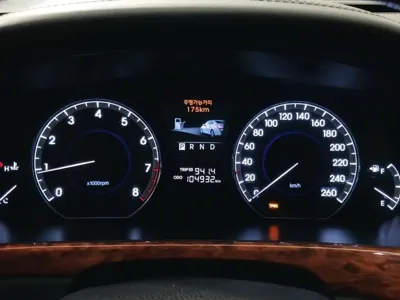 Hyundai Equus 2010, 104930 км, за 4800000 KRW - фото 12