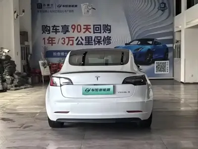 Tesla Model 3 2020, 66600 км, за 99900 CNY - фото 8