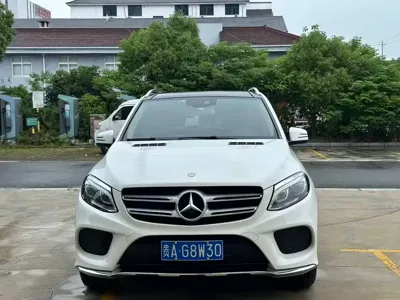 Mercedes-Benz 奔驰GLE(进口) 2017, 114000 км, за 176800 CNY