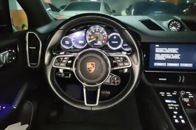 Porsche Cayenne E-Hybrid 2022, 109800 км, за 369145.16 CNY - фото 10