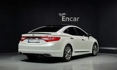 Hyundai Grandeur 2015, 129421 км, за 13000000 KRW - фото 2