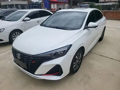 Changan Eado · 2023 год