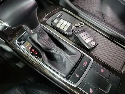 Kia K5 2016, 108939 км, за 8900000 KRW - фото 9