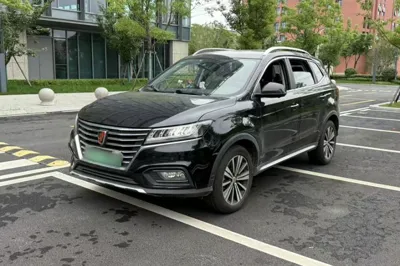 Roewe RX5 New Energy 2017, 79500 км, за 58346.97 CNY