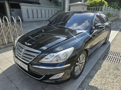 Hyundai Genesis 2013, 188494 км, за 3900000 KRW - фото 2