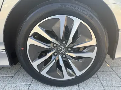 Honda Accord 2019, 70800 км, за 23900000 KRW - фото 5