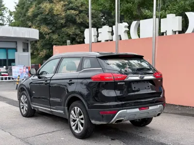 Geely Boyue 2017, 110000 км, за 20800 CNY