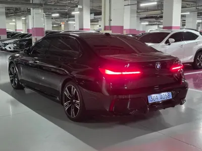 BMW i7 2024, 31042 км, за 138950000 KRW - фото 2