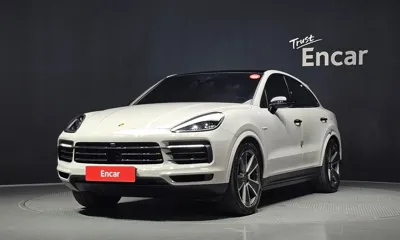 Porsche Cayenne · 2022 год