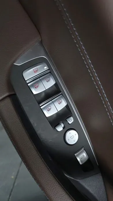 BMW X4 2025, 11715 км, за 78800000 KRW - фото 27