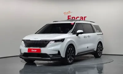 Kia Canival · 2023 год