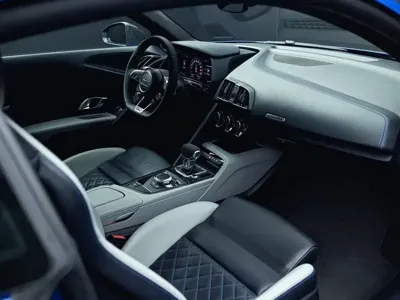Audi R8 2018, 65000 км, за 990000 CNY - фото 11
