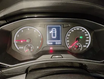 Volkswagen T-Roc 2018, 131800 км, за 61583.54 CNY - фото 11