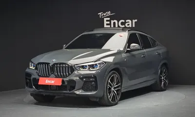 BMW X6 · 2022 год