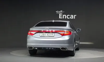 Hyundai Grandeur 2015, 90916 км, за 7500000 KRW - фото 4