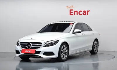 Mercedes-Benz C-Class · 2018 год