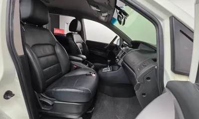 KG_Mobility_Ssangyong KORANDO 2017, 161403 км, за 5600000 KRW - фото 10