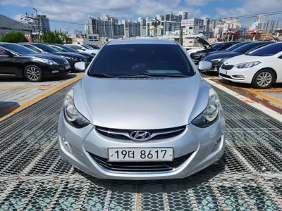 Hyundai Avante 2012, 96345 км, за 4500000 KRW